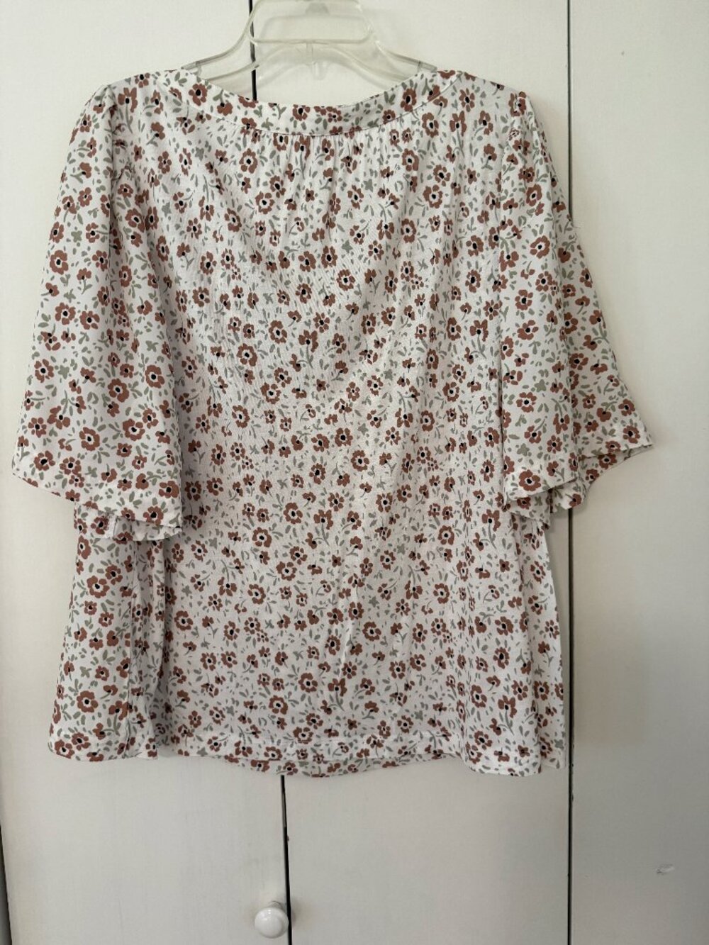 LOFT Scoop Neck Top - New With Tags